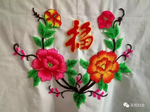 省政协调研武威市天祝县陇原巧手示范基地—巧红绣绣坊