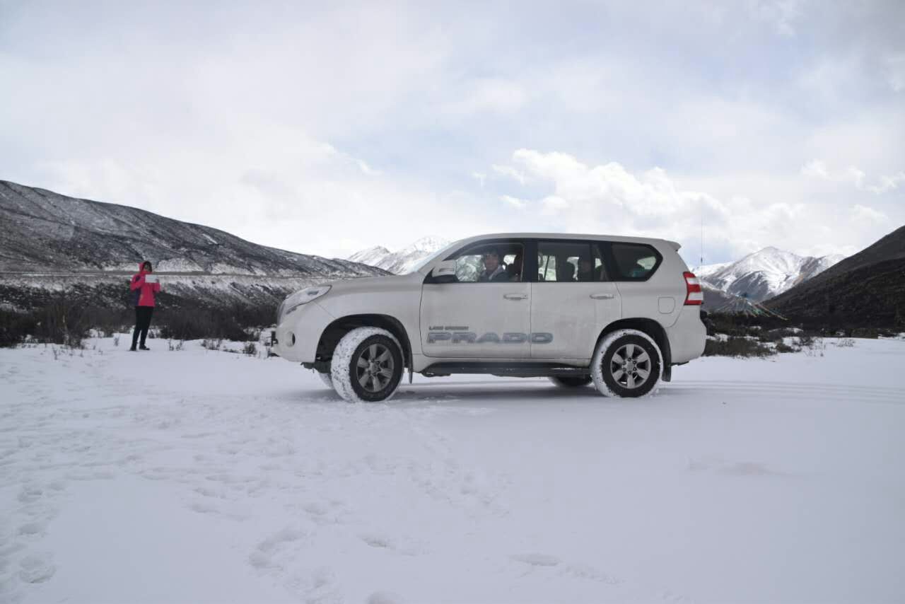 川藏线租车进藏价格,走川藏线租车好还是用自己车好