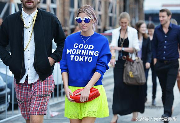 长袖slogantee,怎么穿slogant恤最时髦