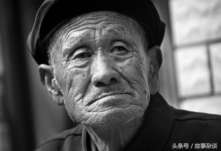 很多老人临终前都迟迟不肯落气,老人临终前的落气时间有什么讲究