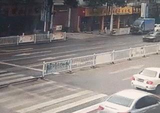 情侣小游戏恐怖版,情侣之间千万不能玩的小游戏