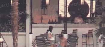 都说踢球的男人该珍惜然而白百何还是出了轨