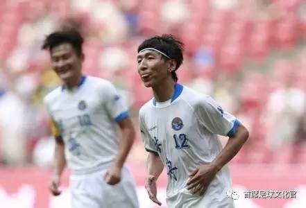 都说踢球的男人该珍惜然而白百何还是出了轨