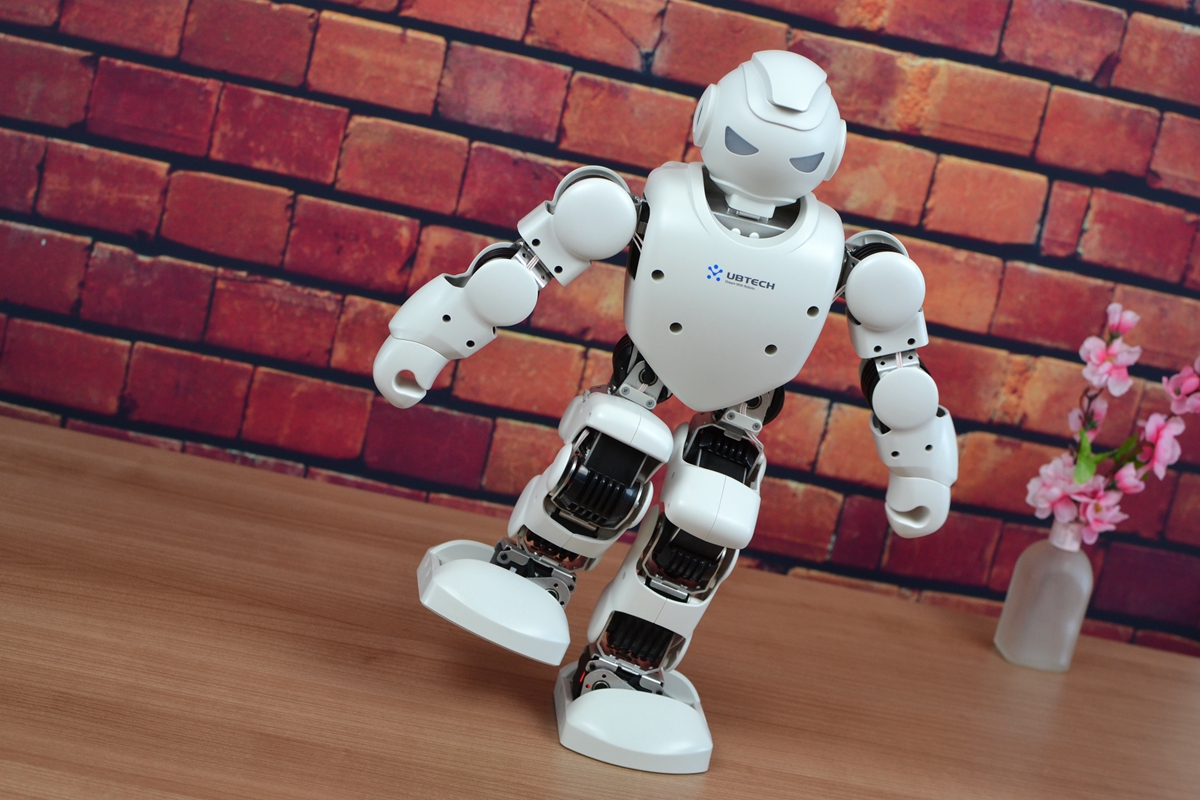 春晚跳舞的机器人,2022春晚机器人跳舞