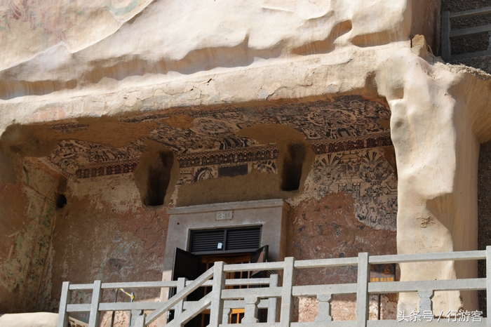 到敦煌去看月牙泉,敦煌沙洲夜市去莫高窟