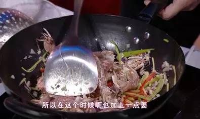 被皮皮虾扎了导致截肢,皮皮虾扎破手指有毒吗