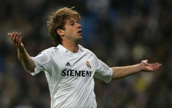 意大利18岁小将放弃职业足球生涯,意大利足球堕落球星