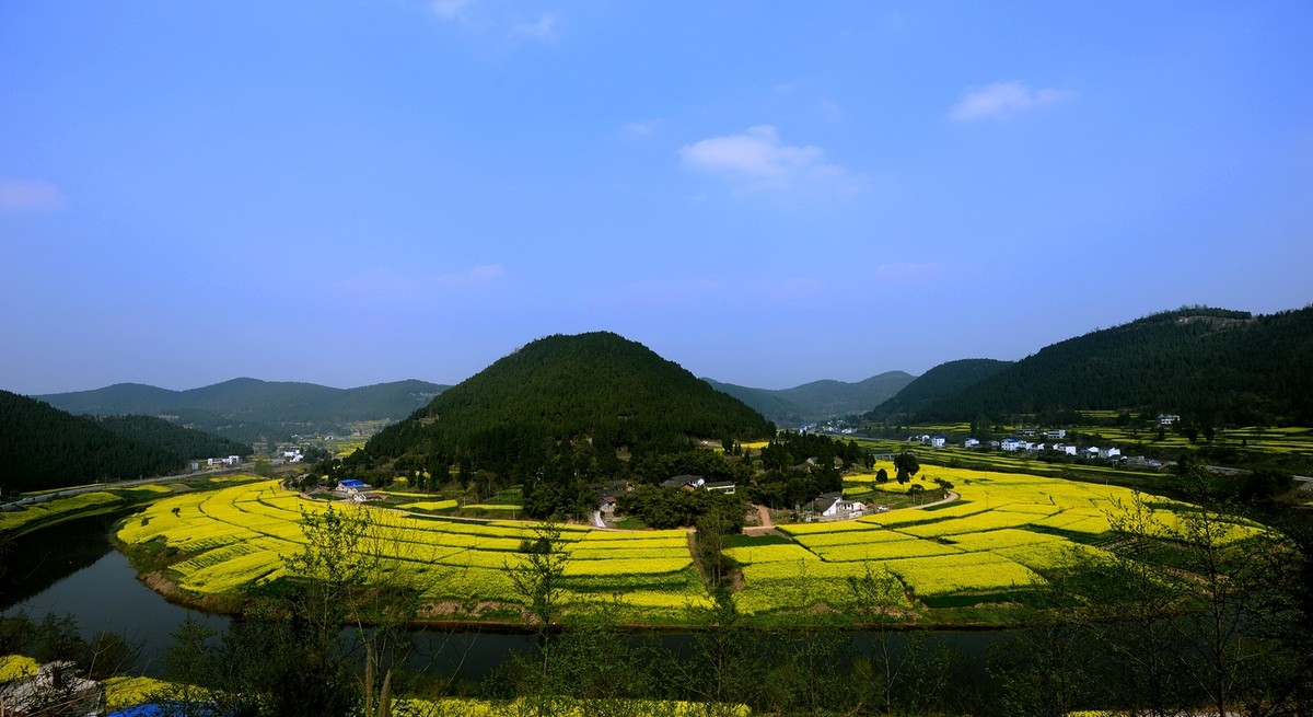 *光烈梁**故乡，中国麦冬名城：四川三台