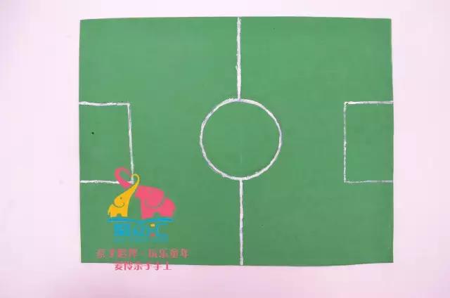 玩过手动的桌上足球，还没玩过用嘴吹的