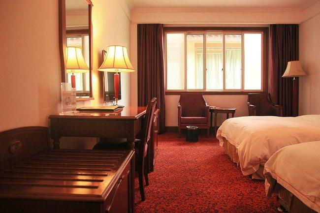 峨眉山一日观金顶日出吃住行攻略,峨眉山吃住行全攻略