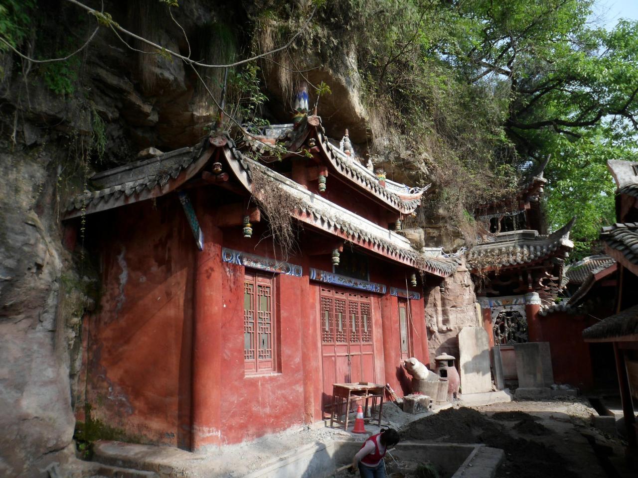 *光烈梁**故乡，中国麦冬名城：四川三台