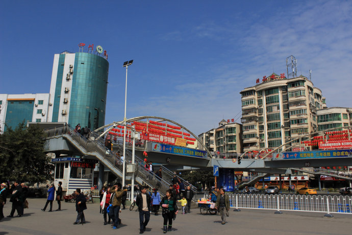 *光烈梁**故乡，中国麦冬名城：四川三台