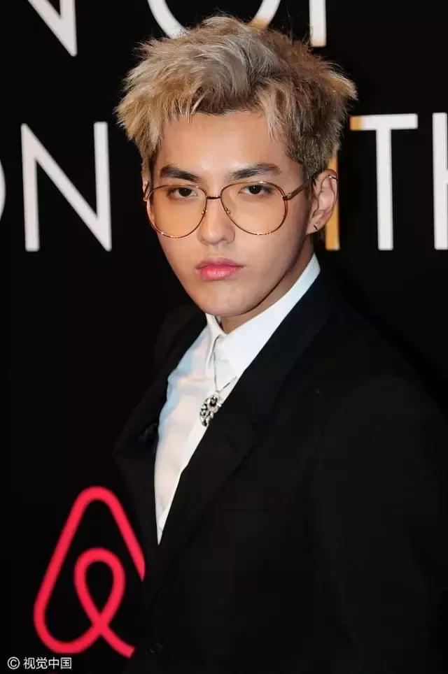 中国名模刘雯第一名,中国顶尖十大模特刘雯