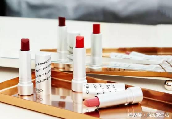 ysl又纯又欲的口红推荐 (tom ford口红和ysl哪个档次高)