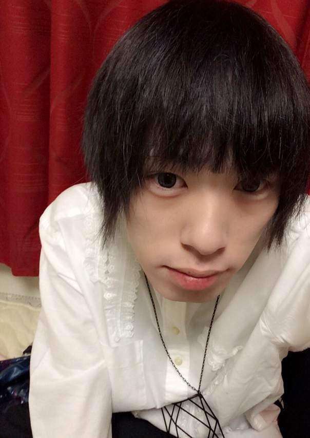 邋遢男化妆女仆，女神自叹不如