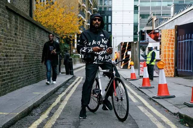 花最少的钱装最好看的电脑,花最少的钱买最牛的车