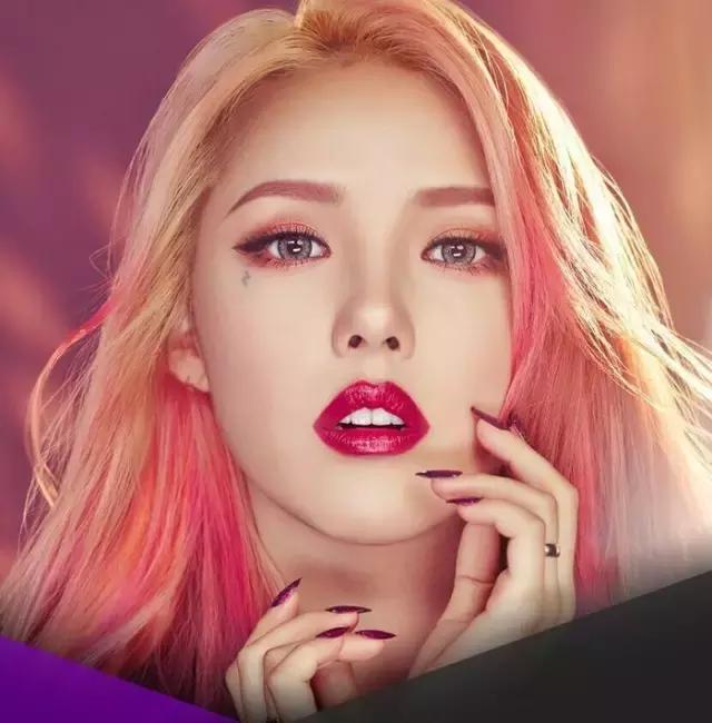 中国名模刘雯第一名,中国顶尖十大模特刘雯