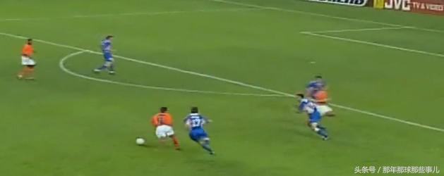 1998鏖战法兰西/40尼维尔*案惨**警世季军战双星闪耀