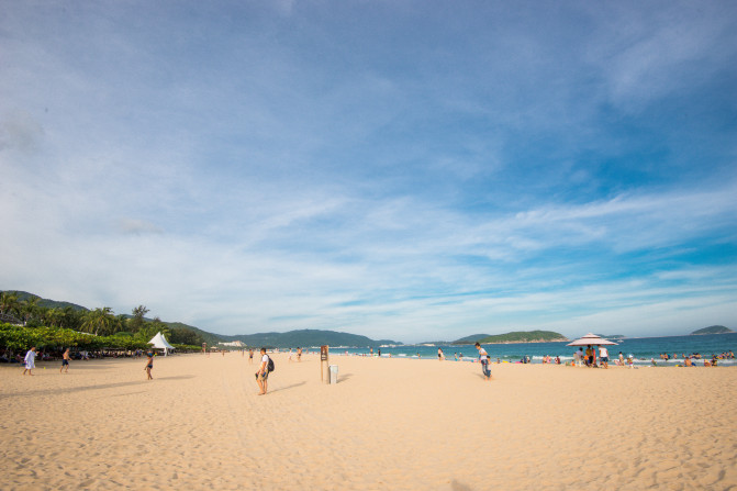 去三亚感受碧海蓝天,享受椰风海韵三亚度假指南精选