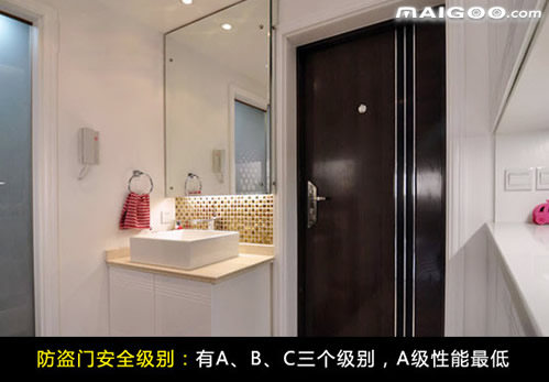 防盗门把手都是一个尺寸尺寸吗,防盗门标准门的尺寸是多少