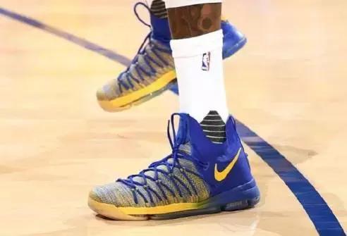 球鞋该怎么选择,球鞋怎么选才省钱