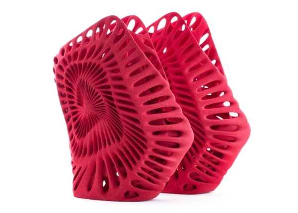 阿迪达斯经典三条线,阿迪达斯都有哪些高科技