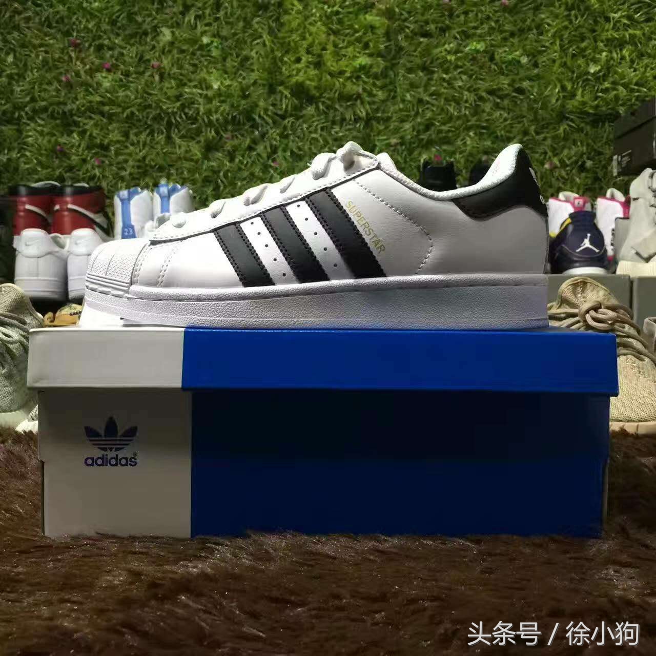 adidas史密斯的脚感,adidas史密斯小白鞋穿搭
