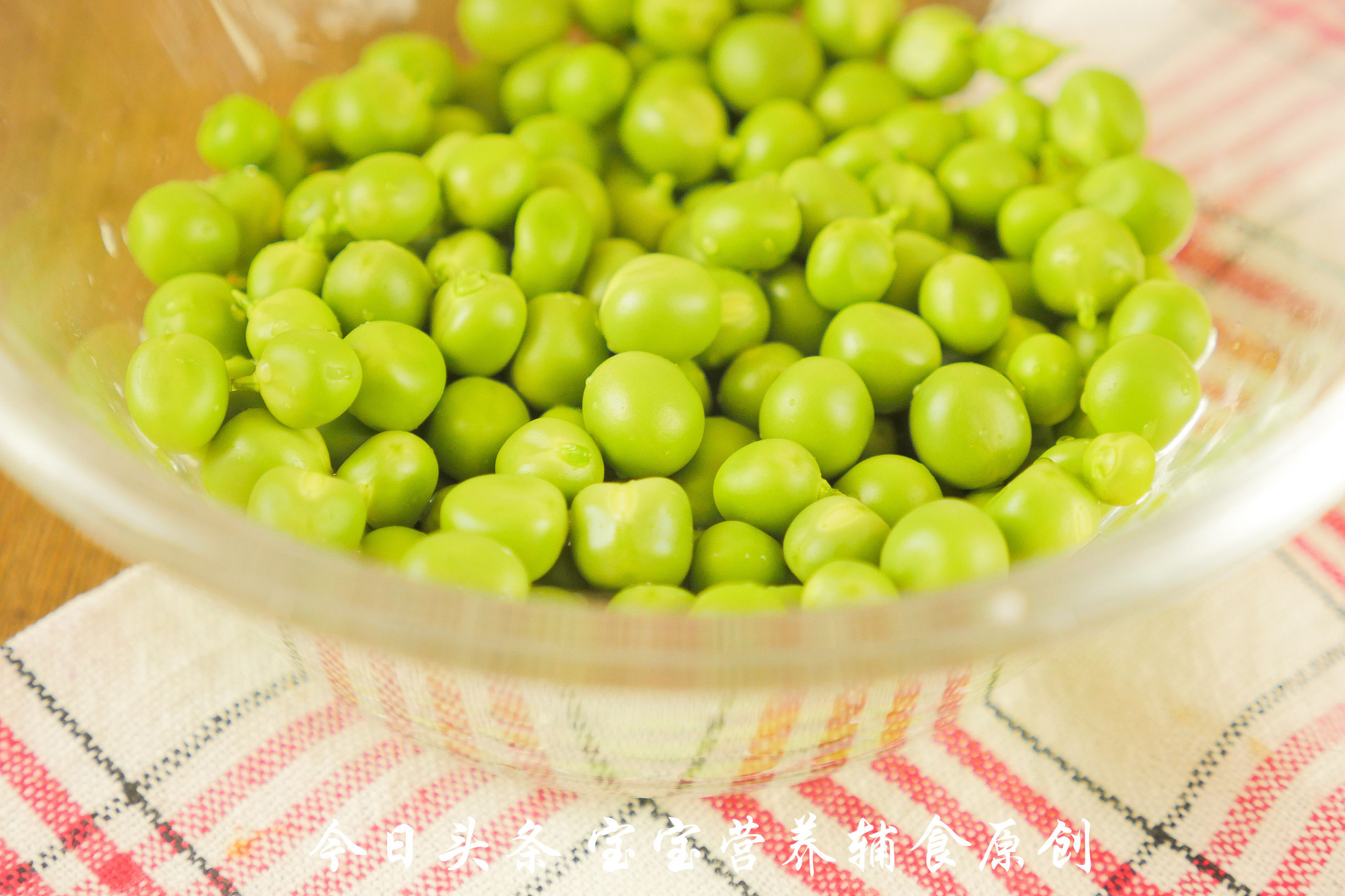 宝宝便秘最有效的辅食,宝宝辅食怎么做改善便秘