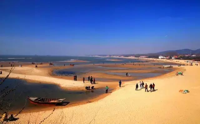 给所有秦皇岛人，这里有一份春天请你查收！