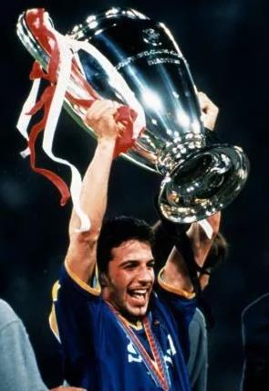 斑马王子皮耶罗尤文球衣图,皮耶罗下个赛季