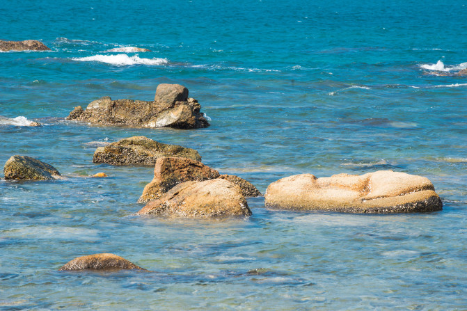 去三亚感受碧海蓝天,享受椰风海韵三亚度假指南精选