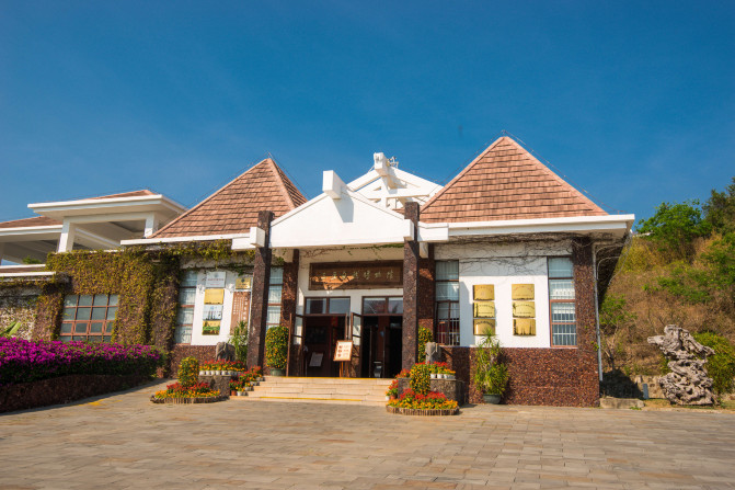 去三亚感受碧海蓝天,享受椰风海韵三亚度假指南精选