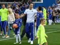 老队长离开，带走那段蓝色的青春