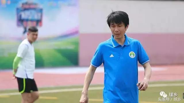 梅州足协教练训练,在梅州找哪位教练学车好