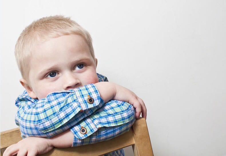 8个月就学走路,0-3个月婴儿学走路