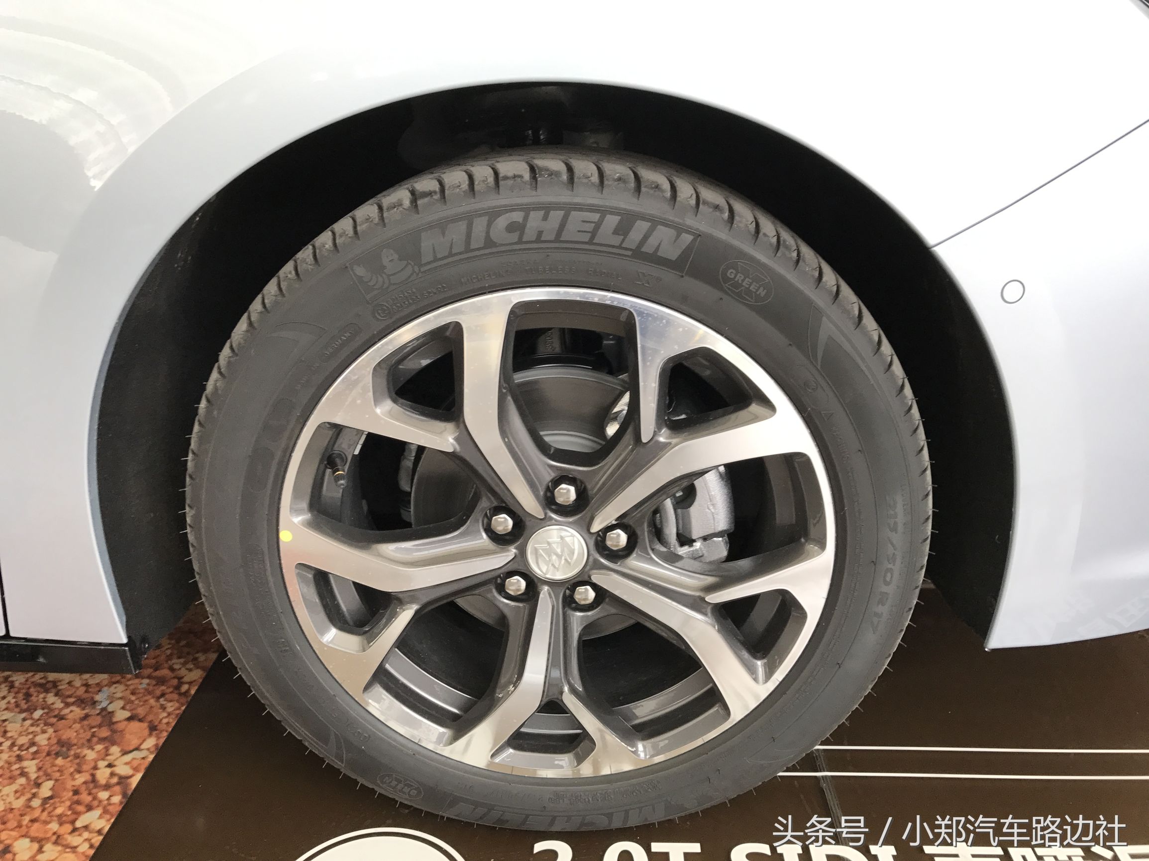 别克VELITE5都市增程式,别克新款velite5