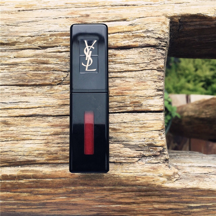 大牌口红vs平价替代色 (大牌口红低饱和色系)