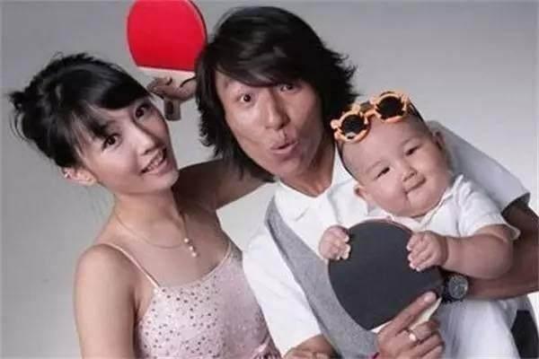 陈羽凡今天清晨发离婚声明，为何却遭到网友的一致差评？