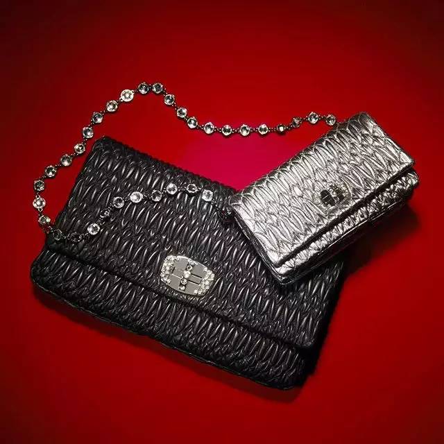 情人节礼物挑这几个准没错 (情人节礼物总有一款适合你)