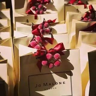 情人节礼物挑这几个准没错 (情人节礼物总有一款适合你)