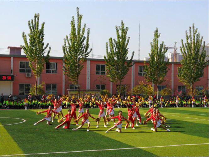 石家庄市高新区第一小学学区举办第二届“校园足球文化节”