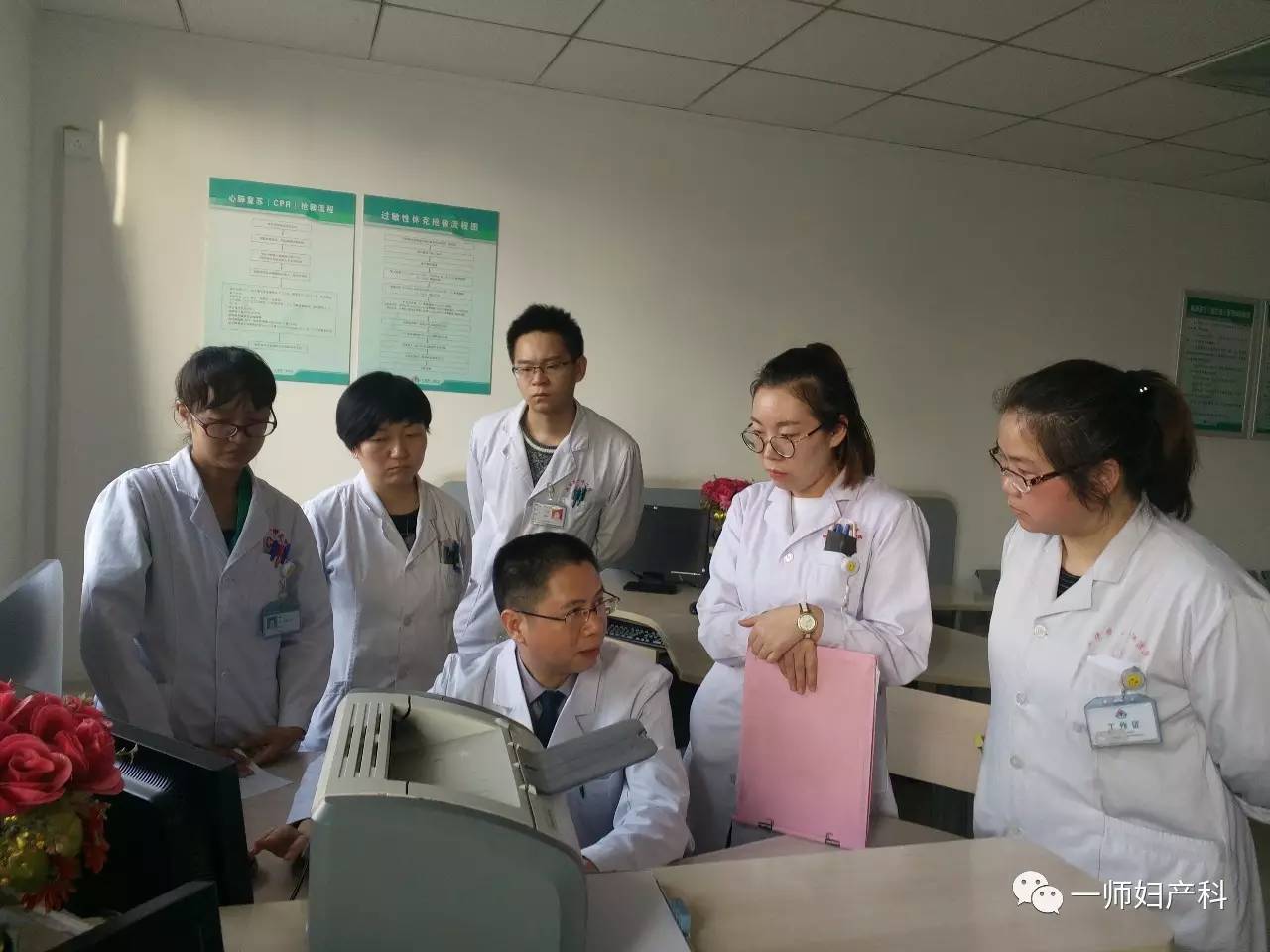 爱如春风，情暖边疆