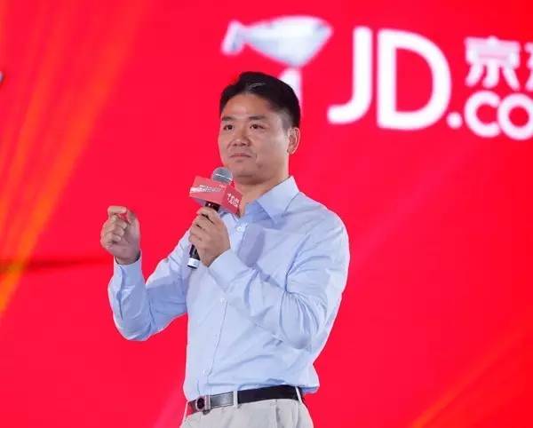 Uber被迫承认谷歌无人汽车；京东5年内要开100万家京东便利店，农村占一半｜创客晚报