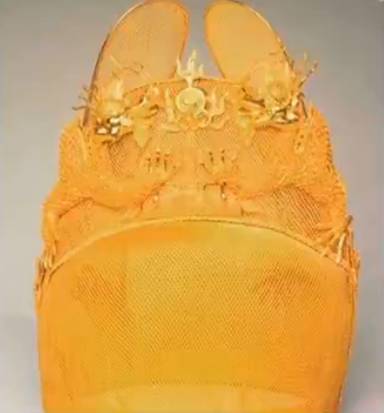 无接头！无焊点！薄如蝉翼的万历金冠是这样做成的……