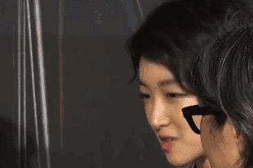 金像奖｜她们没有摘得影后，却靠唇色突围了黑裙阵营！