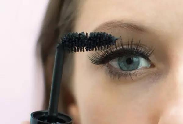睫毛一天都不塌的秘密,睫毛持久不塌的小tips