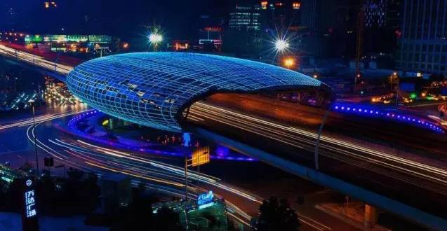 「拾趣」古典风、童话风……上海16座最美地铁站，你最常经过哪一站？