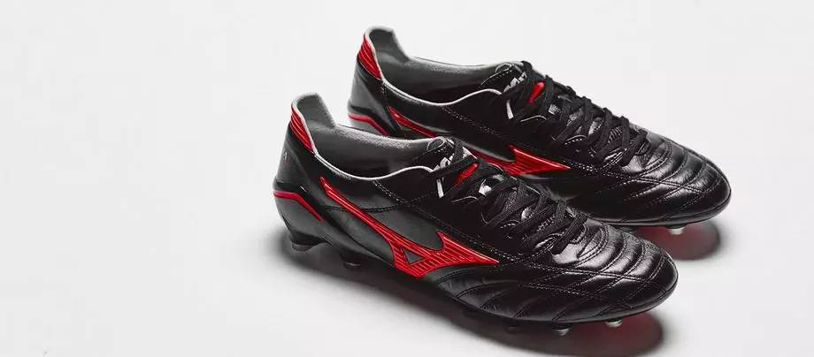 美津浓哪个配色好看,美津浓黑色经典款