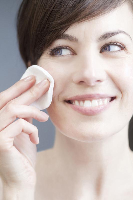 好用的防晒霜或者喷雾推荐,防晒霜和喷雾推荐