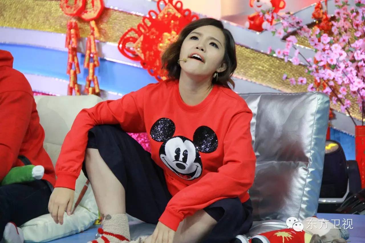 新年到来之际感谢所有帮助我的人,孟非在节目中给大家拜年